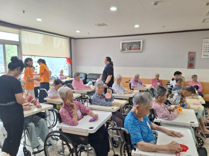 바늘따라한땀한땀1.jpg