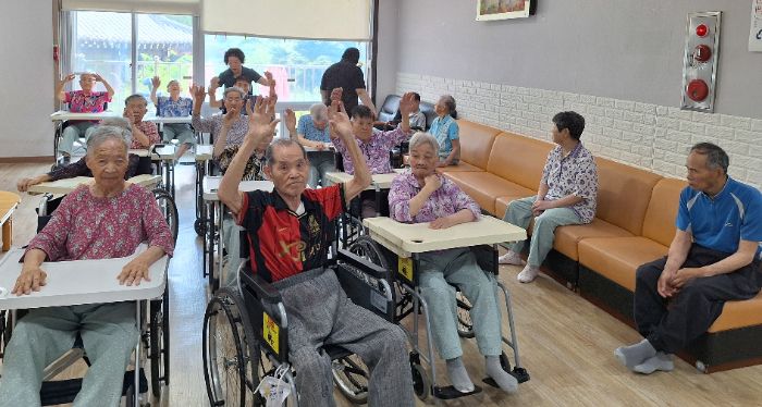 공작새한마리3.jpg